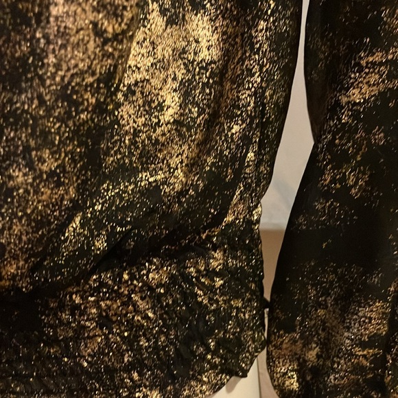 Beautiful black and gold Michael Kors blouse. - Picture 3 of 6